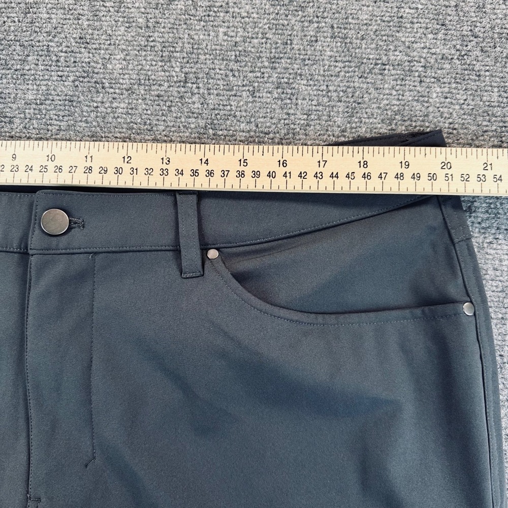 Lululemon Men's ABC Classic-Fit 5-Pocket Pant Warpstreme Men's 40 Charcoal Black - Picture 8 of 11
